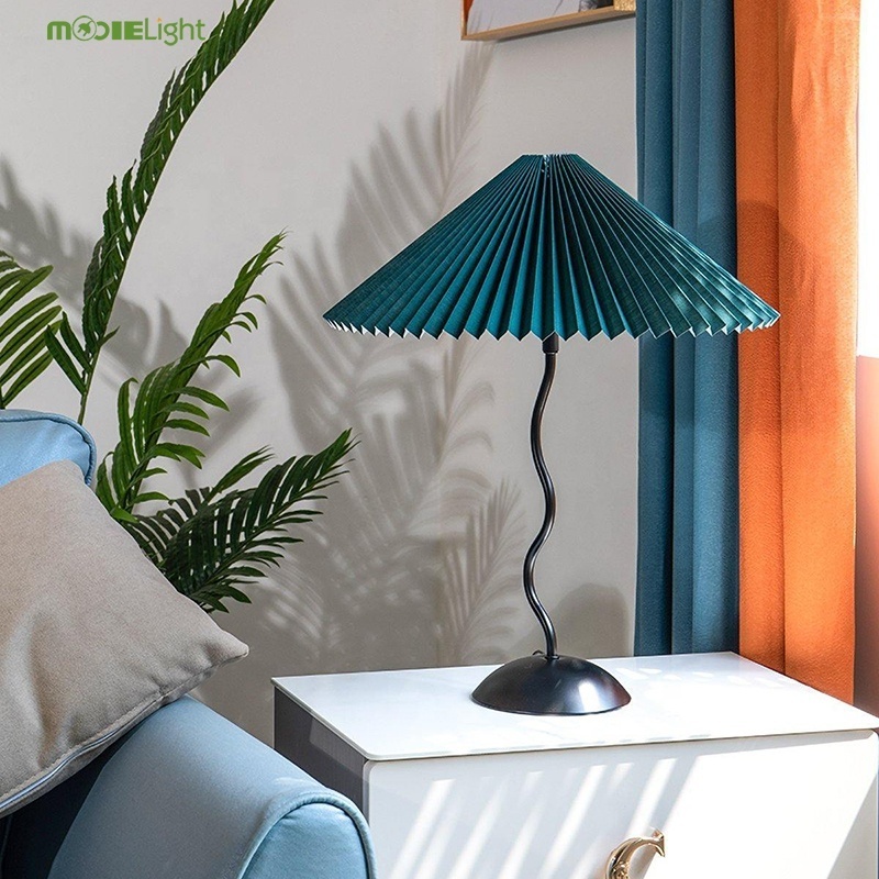 Nordic Style Origami Bedroom bedside Table Lamp Handmade decorate Pleated Umbrella Table light LED Denmark Vintage Minimal Lamps