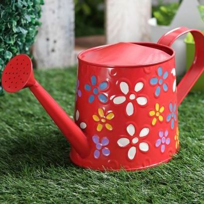 Portable Spherical Watering Pot Metal Watering Cane With Simple Design And Long Nozzle And Round Handle For Outdoor Garden