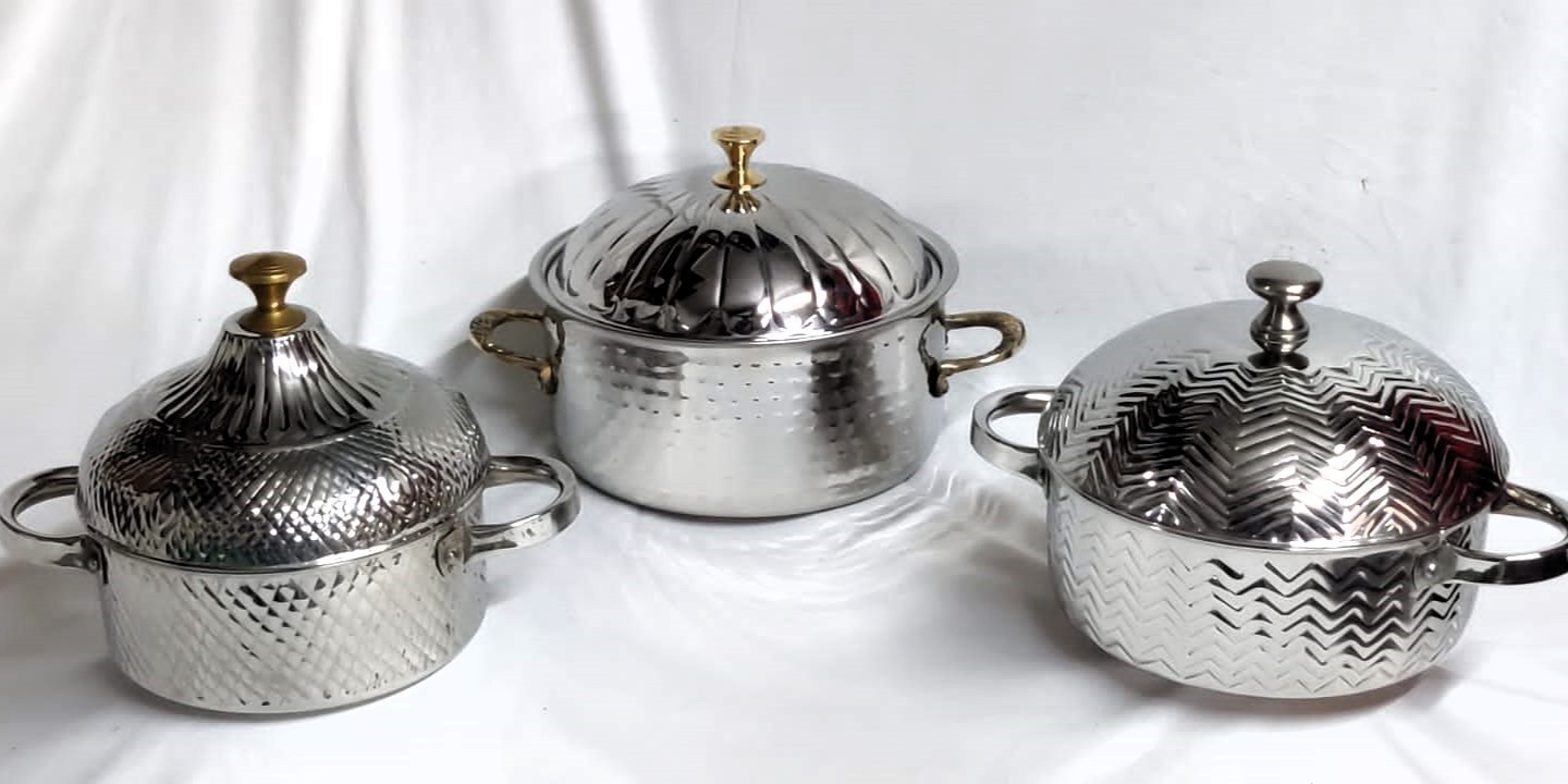 High Quality Hot Pot Used as Food Warmers in Silver And Gold Color available in multiple volumes starting from Half Litre