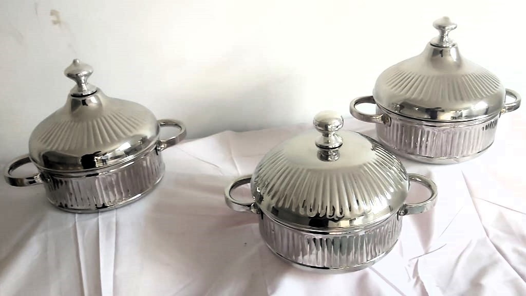 High Quality Hot Pot Used as Food Warmers in Silver And Gold Color available in multiple volumes starting from Half Litre