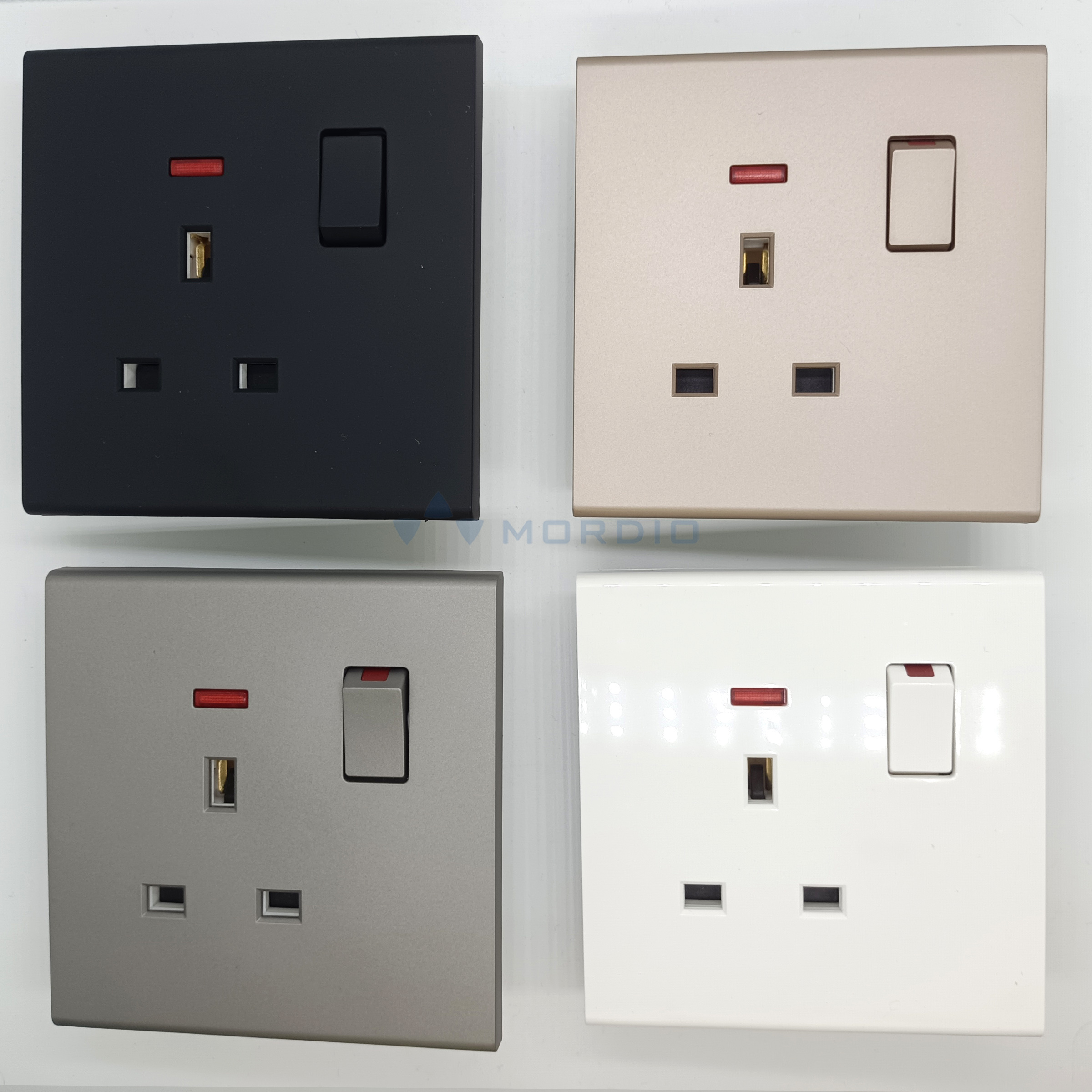 T3 British standard bulk items wholesale lots new design wall switch thin skincare black 1 gang multi plug socket