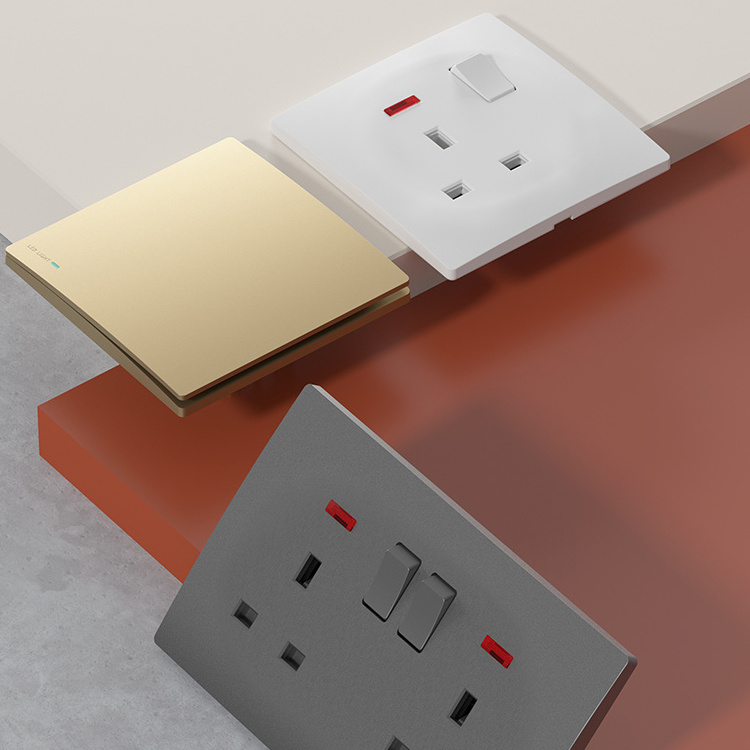 T4 electrical supplies UK/BS multi plug socket  wall switch socket Myanmar Cambodia Iraq electrical sockets and switches