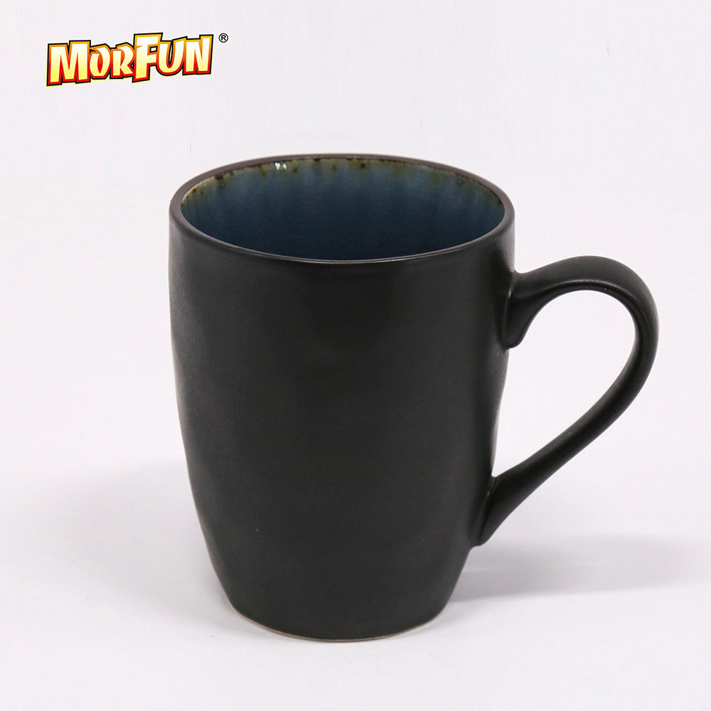 Crackle Glaze Mug With Black Color