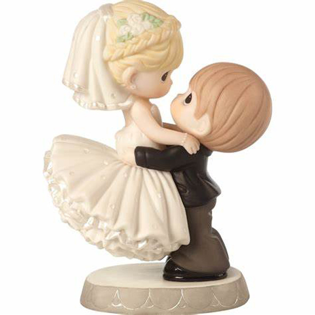 OEM wholesale new manufacturer precious moments figurine unique resin cake topper cute figurines cake toppers