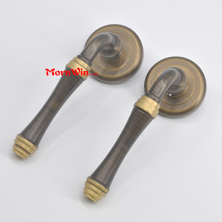 Top quality custom size european fancy brass door handles