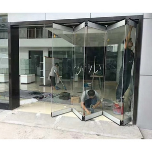 China Aluminum Balcony Patio Foldable Glass Folding Door Manufacture