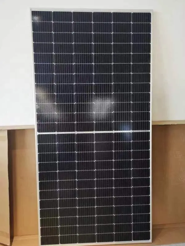 Longi Solar Panel Longi Hi-Mo 5m Lr5-72hph-555m 555W 555 Watt Solar Panel