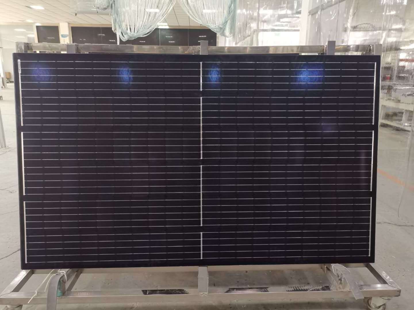 High Quality Solar Panels 380w 390w 400w 405w Half cell solar panel