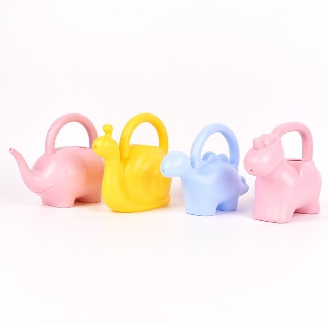 Outdoor children's watering can Colorful watering can animal cartoon cute watering can