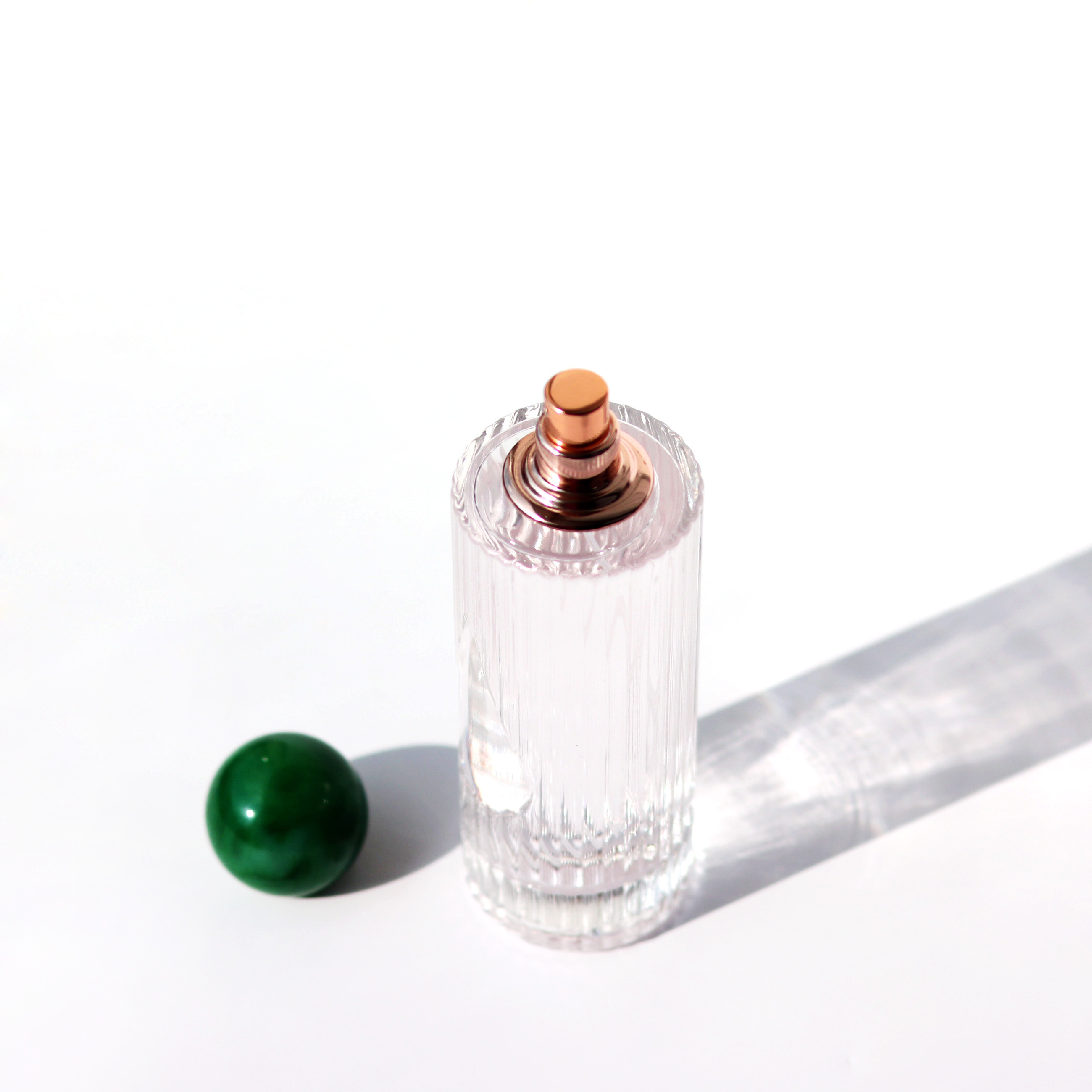 150ml Glass Perfume Bottle Tall Round Shape Glass Parfum Bottle With Green Marble Resin Ball Lid