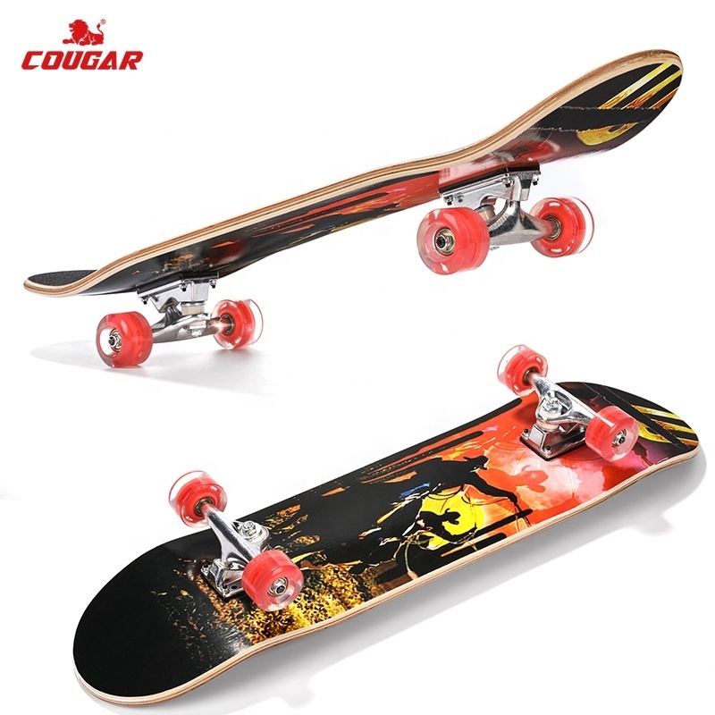 Fashion Design Good Quality Chinese Maple Skateboards With PU Wheels Flashing Roller Double Kick Short Board