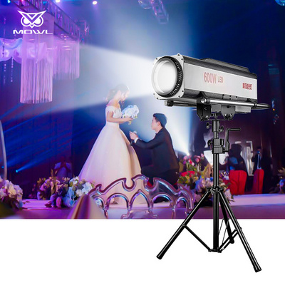 600W High Power DMX512 Focus Spotlight LED Follow Spot Light for Wedding Stage Show