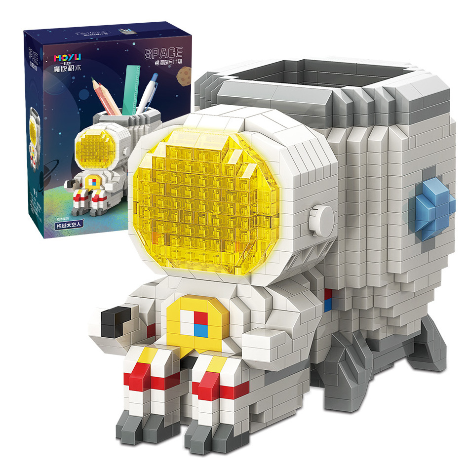 MOYU Mini Building Blocks Led Lighting Kit for Kids and Adults Space Toys Micro Building Kits Astronaut