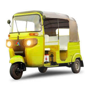 Fast selling Indian Bajaj model tuk tuk three wheeler motorised tricycle tok tok moto taxi tricyclos in El salvador