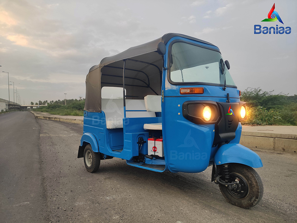 The great Indian Bajaj model New stylish Tuk Tuk Tuc Tuc Tricyclos Mototaxi 3 wheel auto rickshaw in gautemala