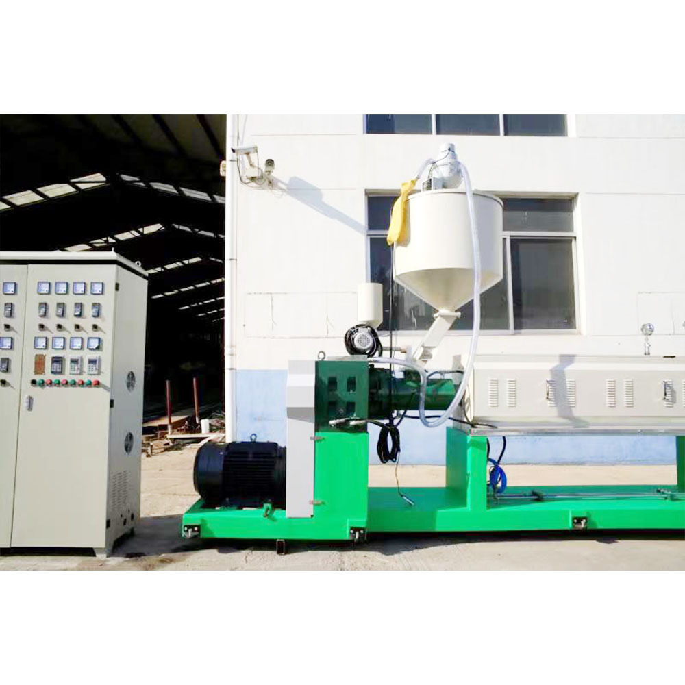 pe foam tube extrusion/ pipe insulation foam extruder machine