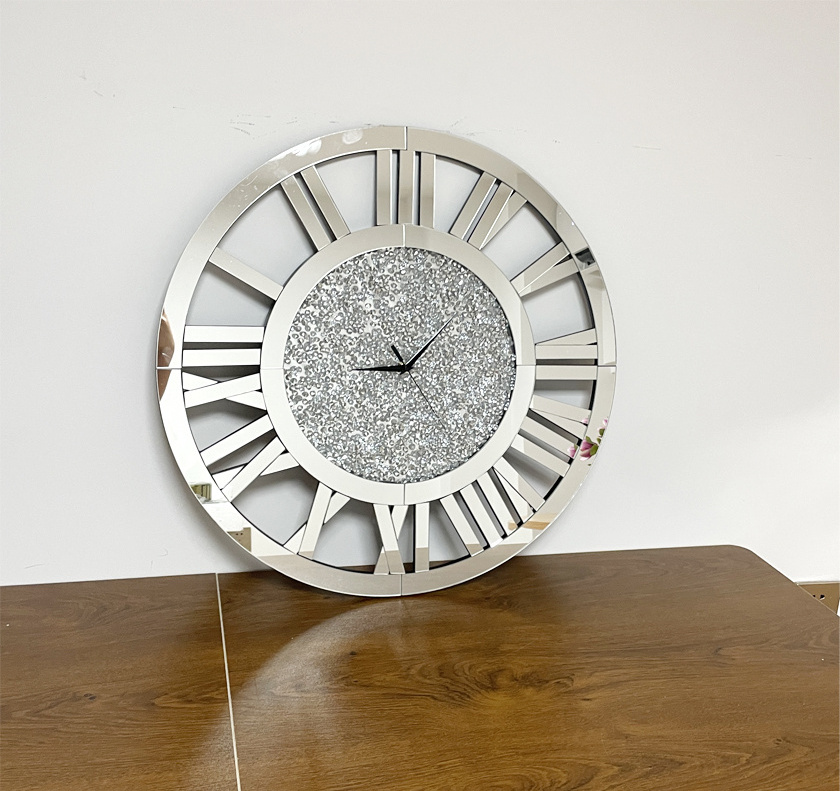 2024 Nordic SImple Nordic Simplicity Silver Roman Digital Clock Modern round Silent Mirror Wall Clock