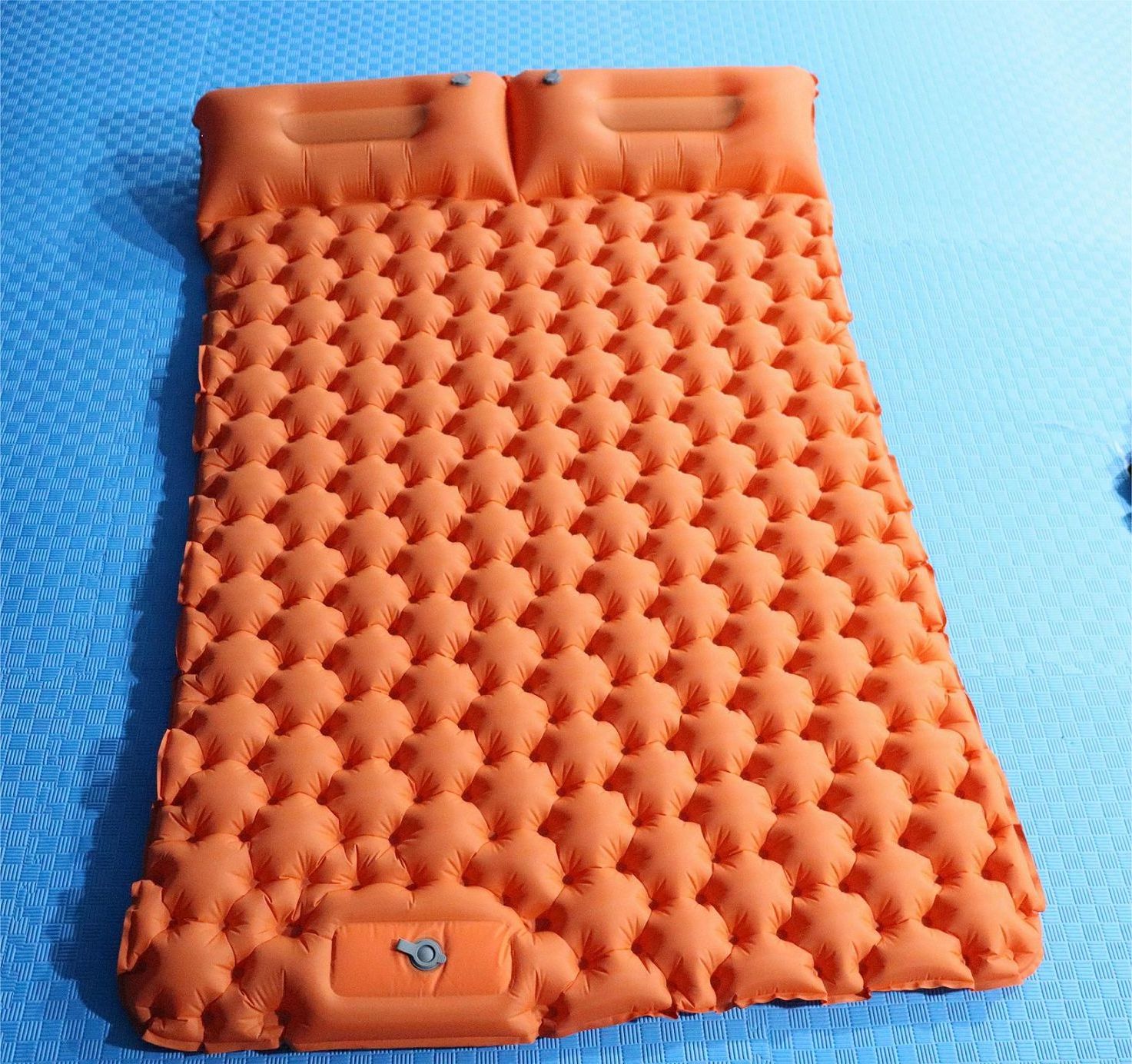 Thick widened Self inflating Sleeping Pad Sleeping Mat Foot Pump Camping Pad Outdoor inflatable Camping Mat