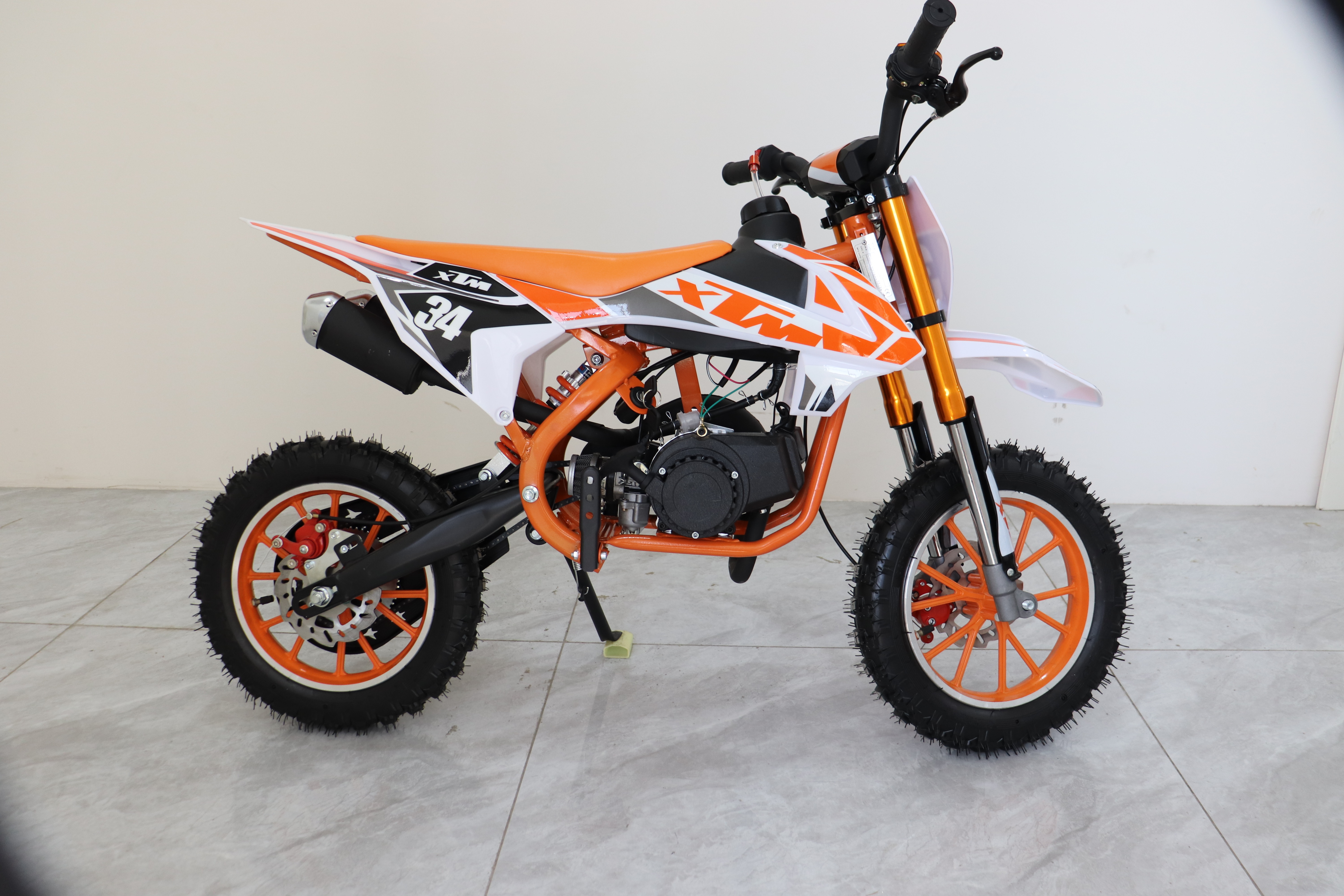 Kids gas cheap 49cc dirt bikes for sale  2 Stroke 50cc Mini Moto Gasoline 2 stroke off road mini motorcycle 50cc dirt bike 49cc