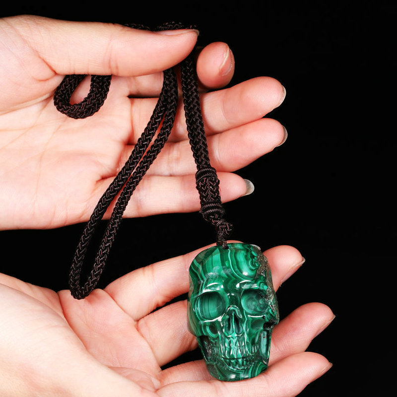 Hot Natural Crystal Stone Quartz Jewelry skull Necklace Pendant For Women