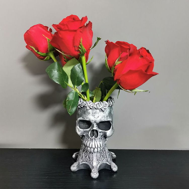 Hot Selling Unique Vase Home Decor Scary Resin Crafts Living Room Decoration Floreros De Resina Retro Design Skull Decor Vase