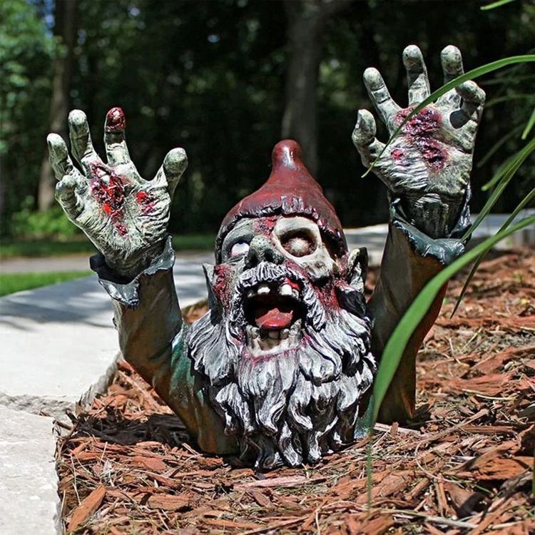 Halloween Decor Wholesale 2021 Small 3D Resin Scary Dwarf Garden Ornaments New Horrible Halloween Gnomes Home Decoration