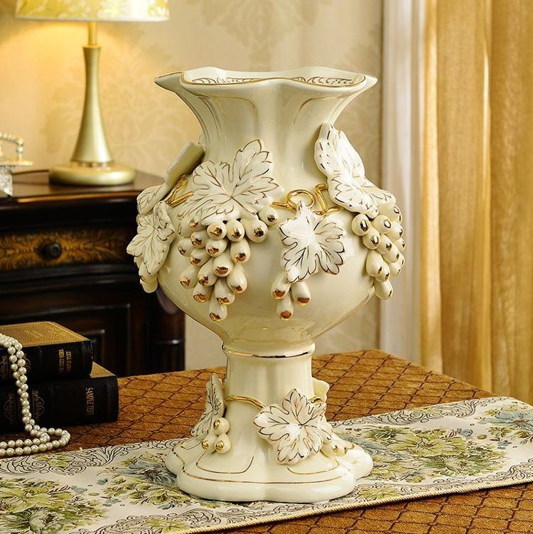 Wholesale 3D Painted Relief Aesthetic Vases Decor Luxe Vasos De Decoracao Para Sala Light Luxury European Unique Vase