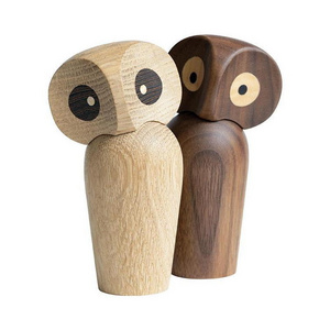 Nordic Design Wooden Animal Figurines Desktop Decoration Bois Chouette Sculptures Modern Designer Cute Wooden Owl Home Decor