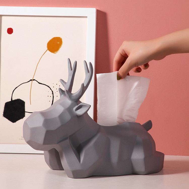 White Porcelain Animal Home Decor Kotak Tisu Reindeer Geometric Statue Modern Tissue Box