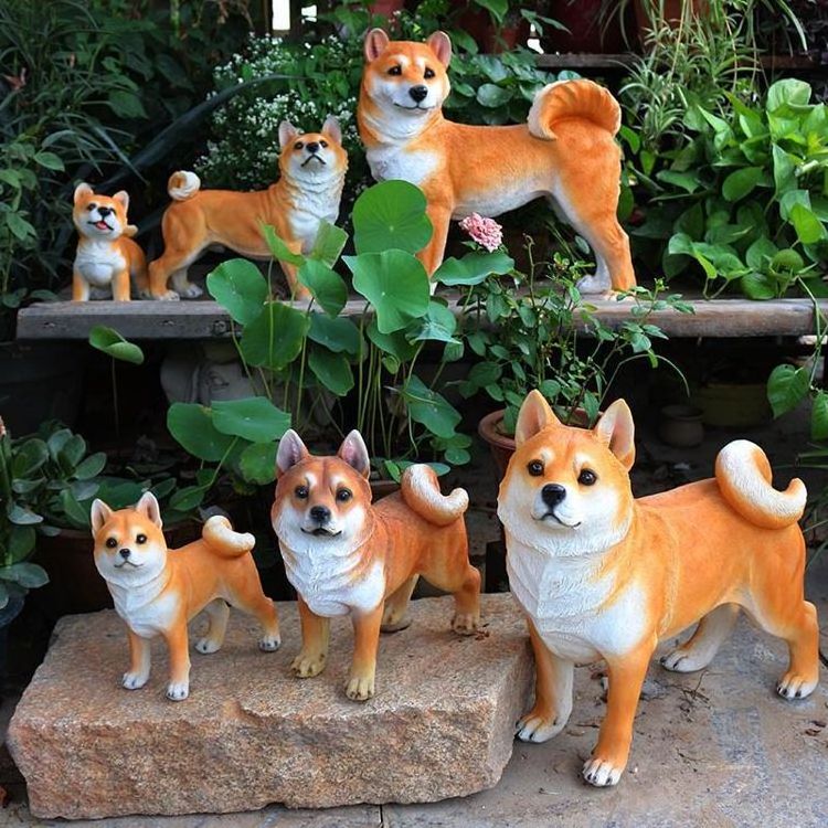 Life Size Akita Dog Sculpture Garden Animais Estatuas Handmade Resin Akita Figurine