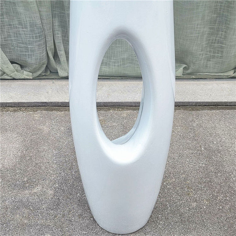 Floor Vase Modern Simple Design White Tall Stand Vase Hotel Clue Decor Vasi Per Fiori Elegant Hole Floor Vase For Wedding