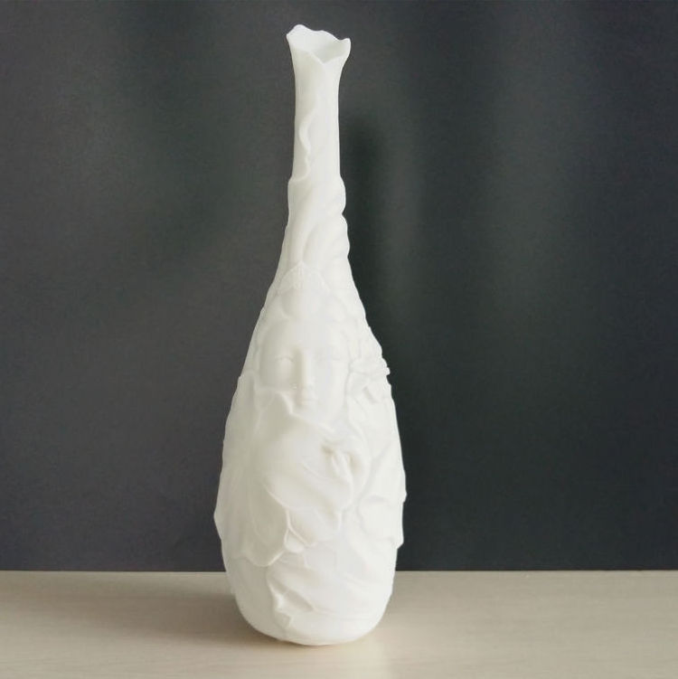 Relief Design Resin Vase Art Deco Elegant Jarron-Budista White Jarrones Para Sala Tabletop Human Face Ceramic Vase Buddha