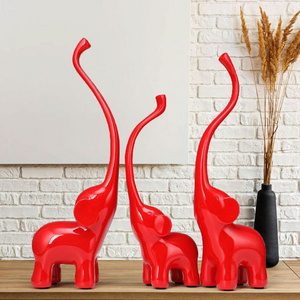 Nordic Creative Style Love Elephant Home Decore Modern Resina Elefante Living Room Ornament Red Long Nose 3 Elephent Handicraft