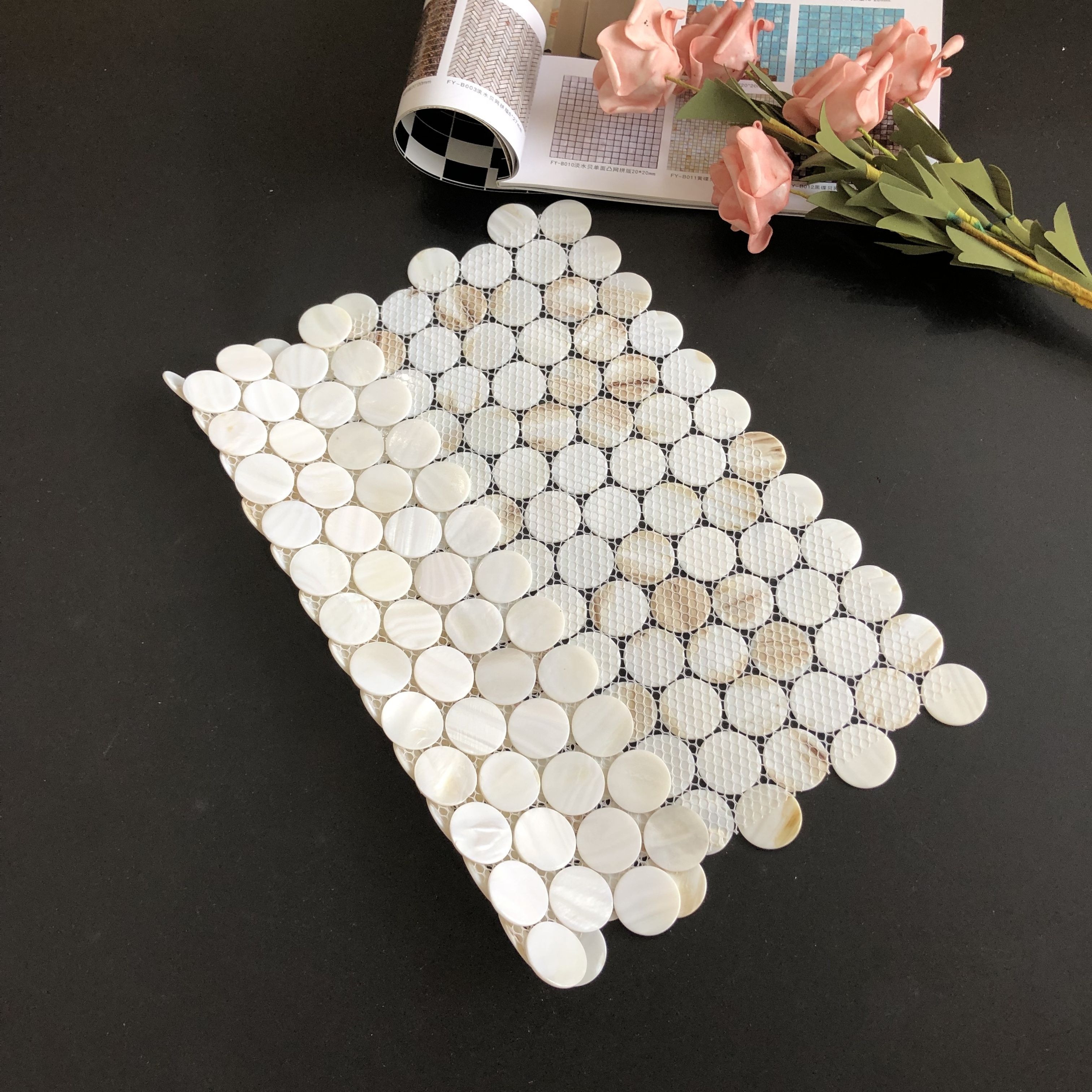 Round Mother of Pearl Tile, Peel and Stick Seam Shell Mosaic Tile for Kitchen Backsplash