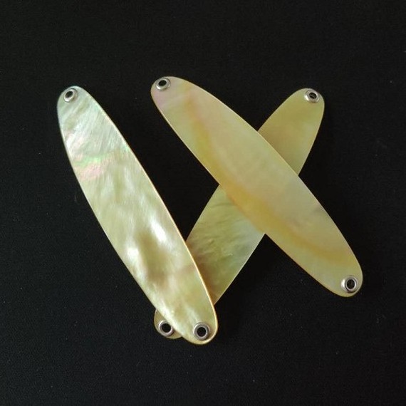 Hot Selling Yellowlip Mother of Pearl Shell Fishing Lures Fish Spoon Seabass Perch Zander Lures