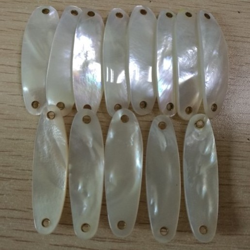 Small 35mm Whitelip Mother of Pearl Shell Fishing Lures Spoon Ocean Beach Fishing