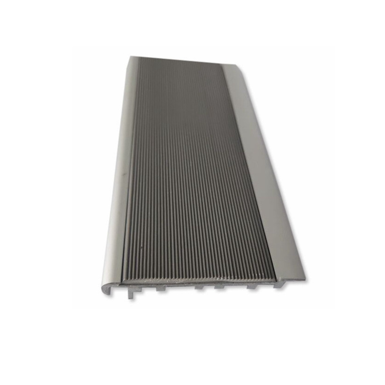 Aluminium Rubber Inserted Anti-slip Stair Nosing Strip Step Nosing Architectural Staircase Part