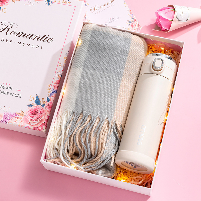 N304 Birthday Gift Valentine'S Day Gift Scarf Hat  Set Thermos Cup Stainless Steel Thermos Cup Gift Box