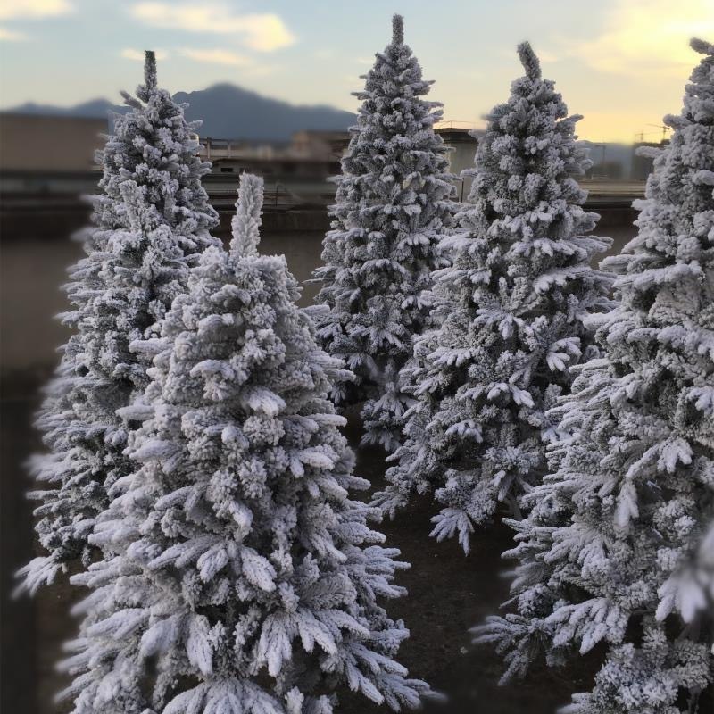 q24 Factory Price Snow Christmas Tree 1.8M 2M Flocked PE Flocked Snowflake Christmas Tree Christmas Ornaments