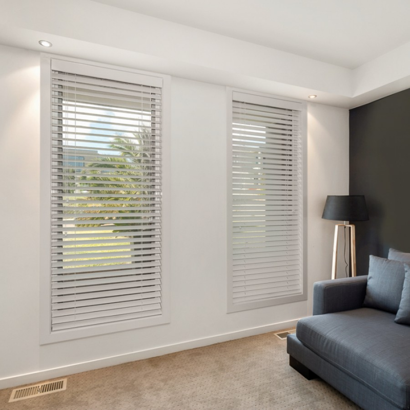 Custom make cordless 50mm basswood timber venetian blinds