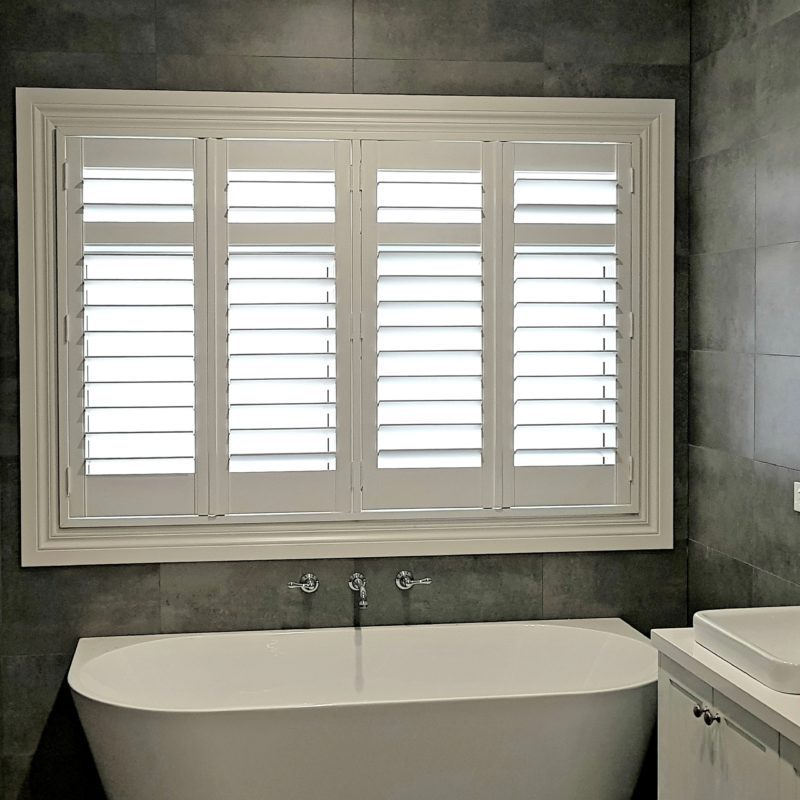 Durable design wooden and pvc shutters plantation wood jalousie windows