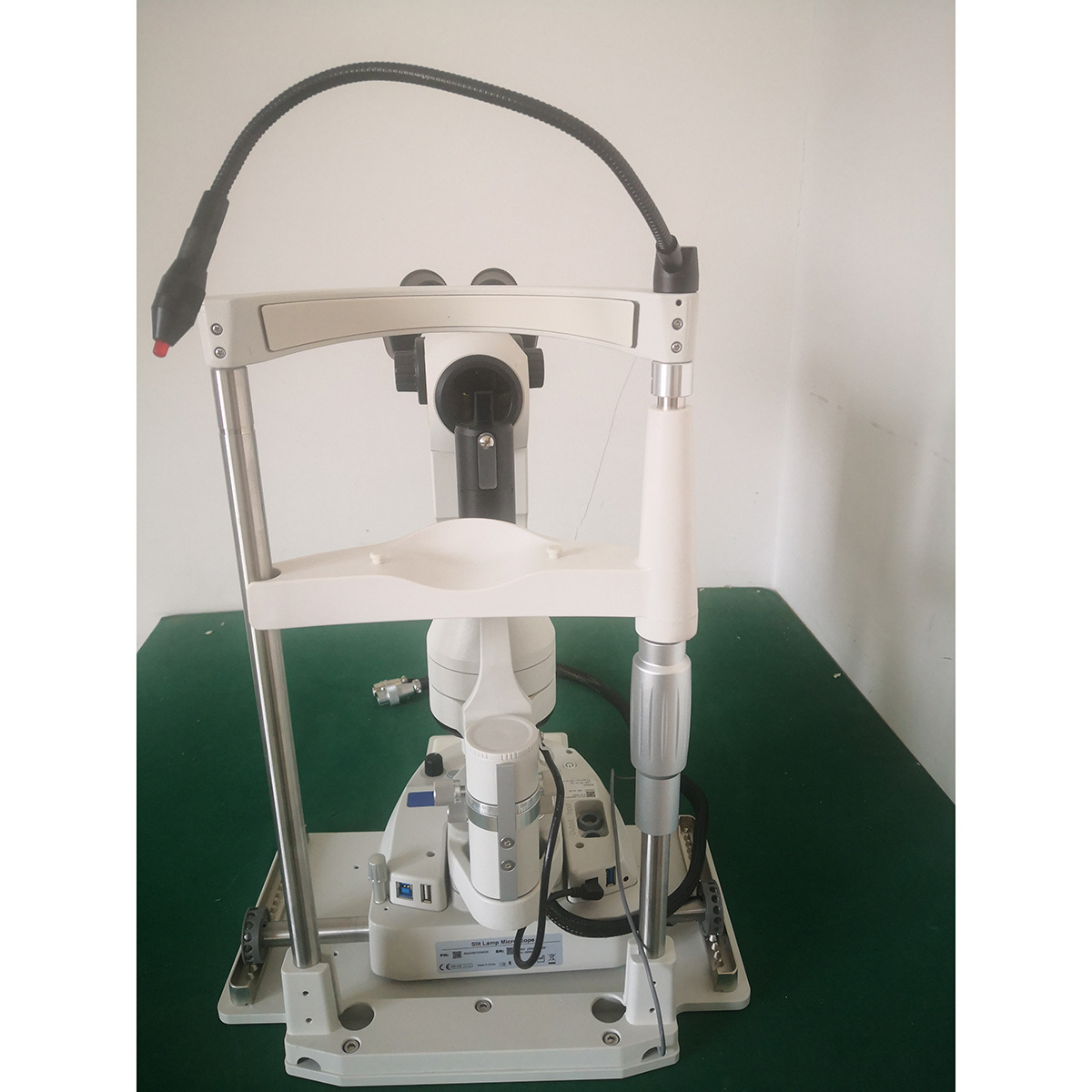 China Ophthalmic Laser Eye Surgery Machine YAG Laser Photodisruptor System for Ophthalmology ophthalmic yag laser MSLLD2485