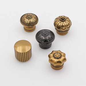 Perfume Cap Manufacturer Luxury 15mm Bronze ABS Aluminum Crimp Bottle Lid Magnetic Zamac Perfume Cap