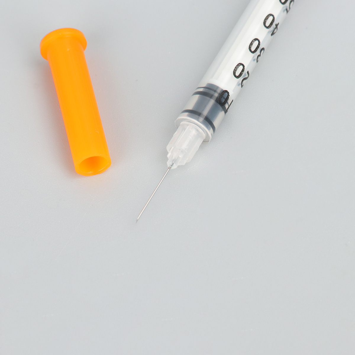 Factory Medical Disposable Orange Insulin Syringe with Needle