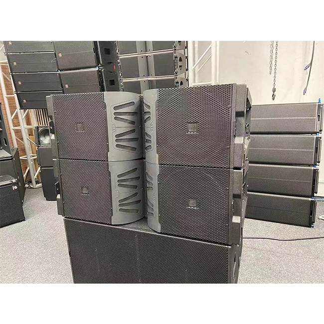 Pro Audio VTX V25-II Full Size 3-Way High-Directivity double 15 inch  Line Array Speaker Design