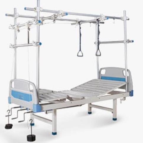 Hospital multi-function orthopedic traction bed for patient use