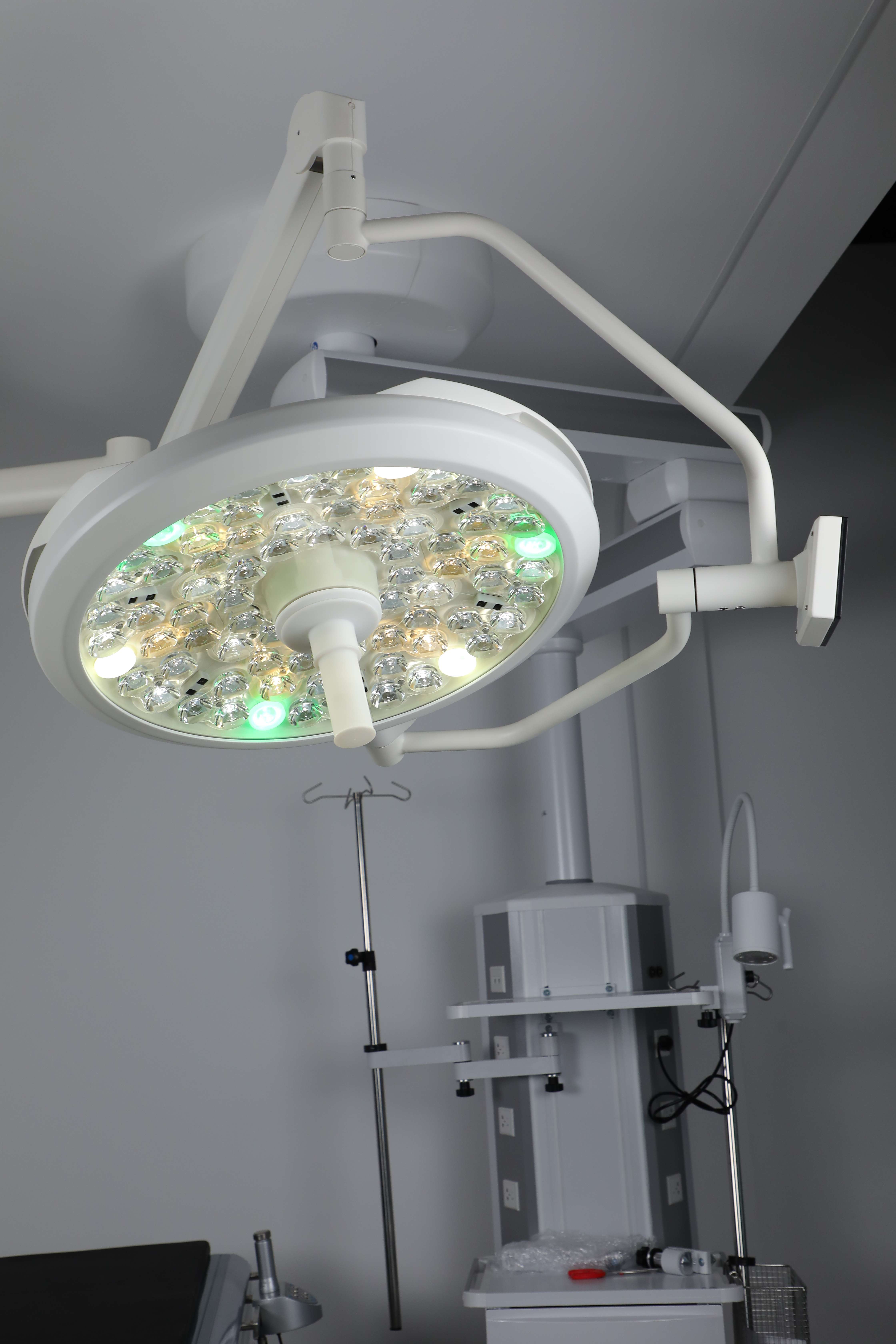 MT MEDICAL Adjustable LED Shadowless Ceiling Double Dome  Operating Lights