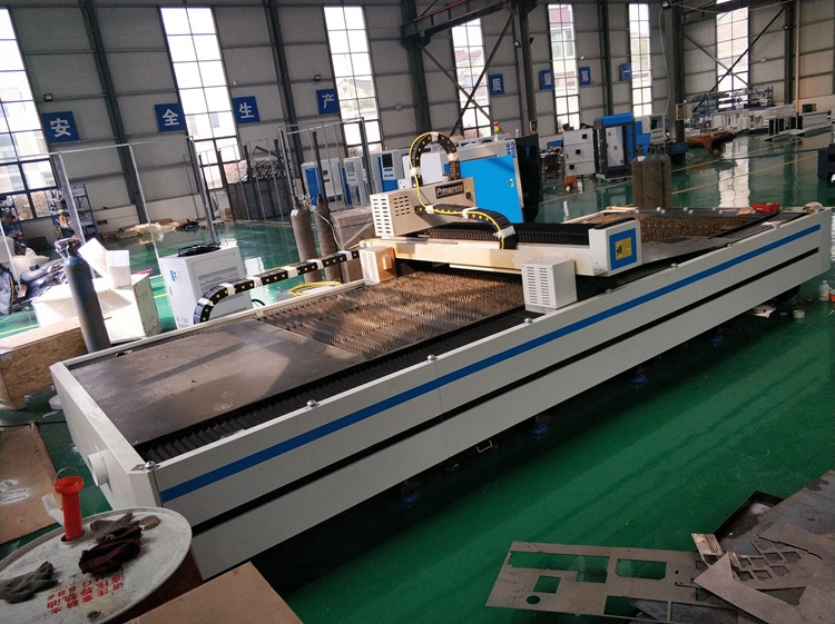 With SMC Proportional Valve 12000w Fiber Laser Cutting Machine 3015 CNC Sheet Metal 1500*3000 Mm Cutting