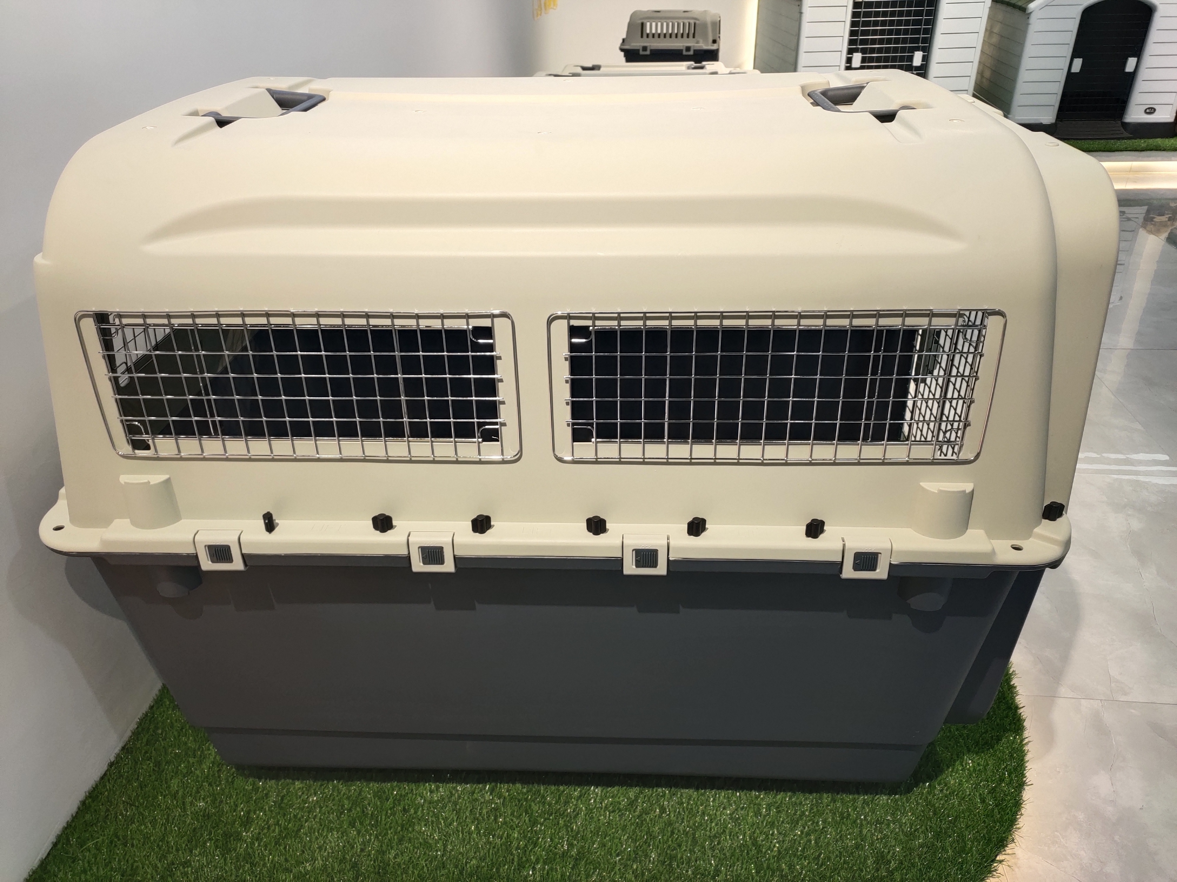 IATA pet carrier Airline crate large dog and cat carry cages kennel air plastic carrier