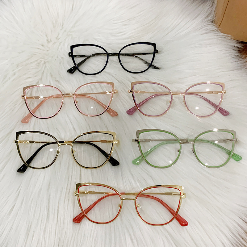 2024 New Cat's Eye Photochromic Glasses Optical Frame Fashion Cross-border Factory Wholesale